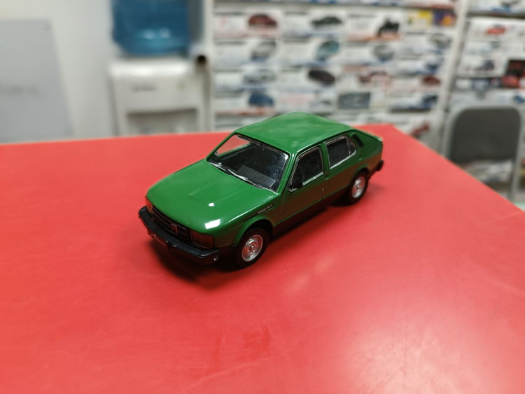 Брак. Автолегенды СССР №82 Москвич-С1 "Меридиан" 1:43 Deagostini 
