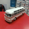 Лаз 695 Е 1961 красный/белый  1:43 Classicbus 