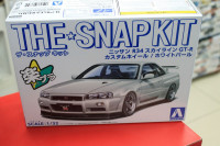 Aoshima 1:32 06632 Nissan Skyline GT-R -R34 Custom Wheel (White Pearl)