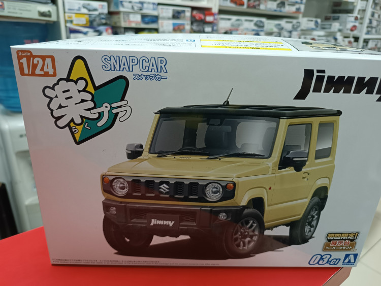 06597 Suzuki Jimny 2018 (Chiffon Ivory Metallic)