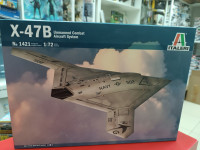 1421  Самолёт  X-47B  (1:72)