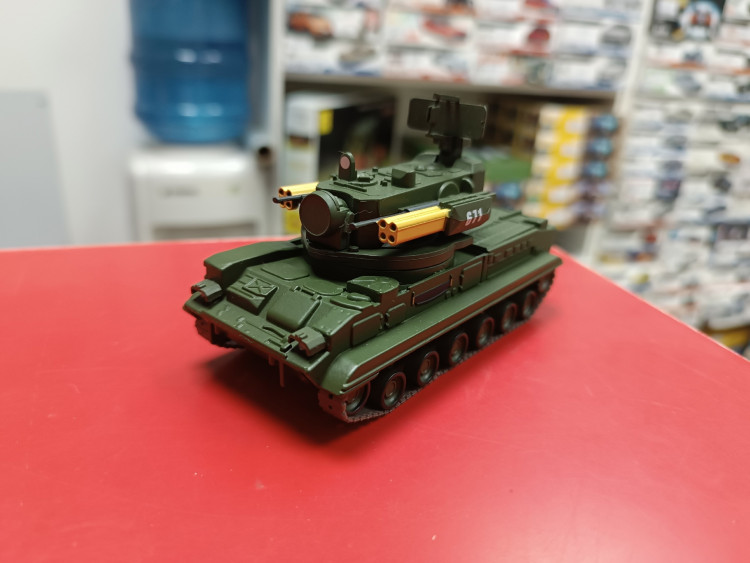 Русские танки №52 2С6 "Тунгуска"