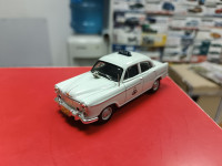 Полицейские Машины Мира №10 - Holden FE