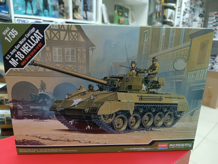 13255  САУ  M18 Hellcat (1:35)