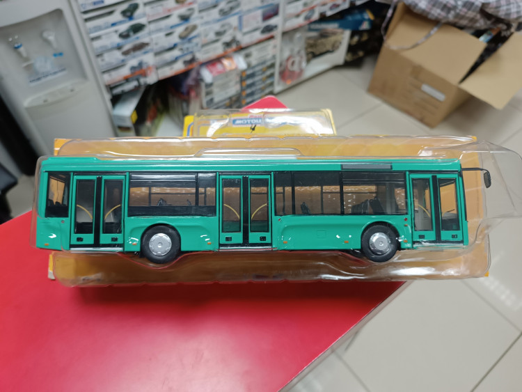 Наши Автобусы №42, МАЗ-203