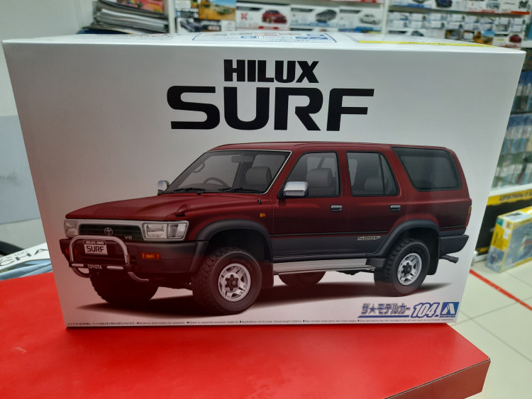 05698 Toyota HiLux Surf SSR-X Wide Body '91 1:24 Aoshima