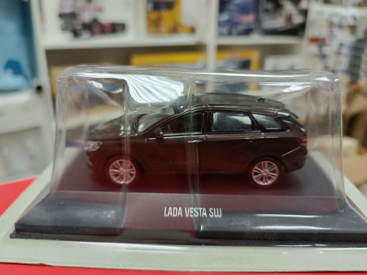 ЖУРНАЛ АВТОЛЕГЕНДЫ №16 Lada Vesta SW