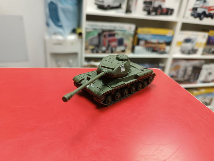 Русские танки ИС-2