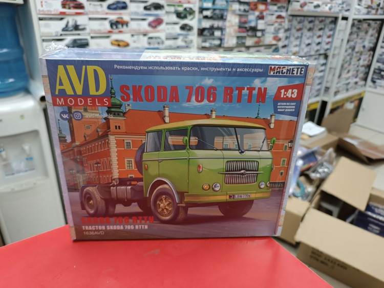 1636AVD SKODA 706 RTTN