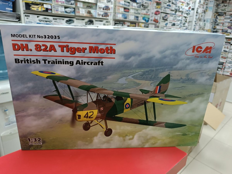 32035 Британский учебный самолет, DH. 82A Tiger Moth