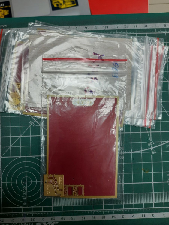EM-009 Набор зеркал для модели КрАЗ (НАП) 1:43 АЕМ