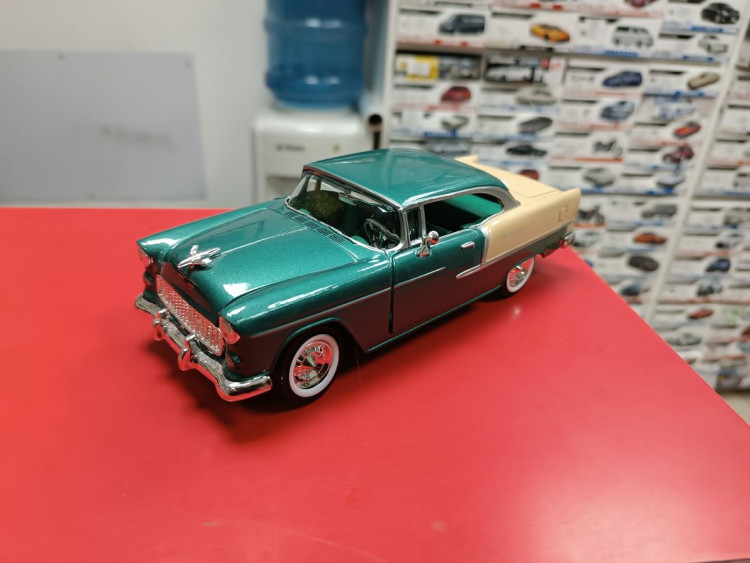 Chevy Bel Air 1955 1:24 Motormax
