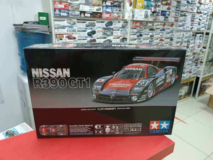 Maquette Tamiya Nissan R390 GT1 1/24 - Modèle 24192 - NEUF à Monter - Fabriqué Au Japon