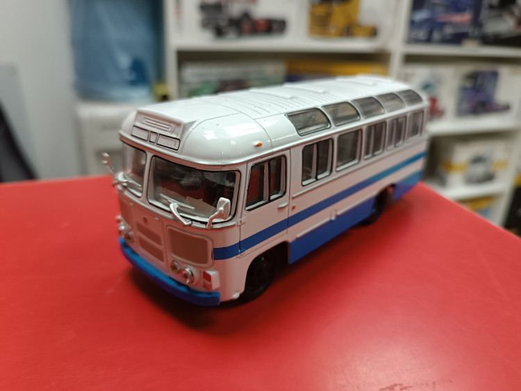 Наши Автобусы: ПАЗ-672М 1:43 Modimio