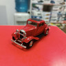 Ford 3-Window Coupe красный