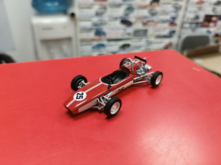 Брак. Автолегенды СССР №93 Москвич-Г5 1:43 Deagostini