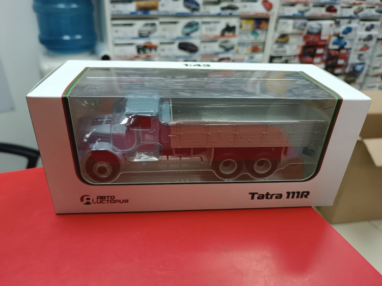 Tatra 111R бортовой 1:43 Автоистория