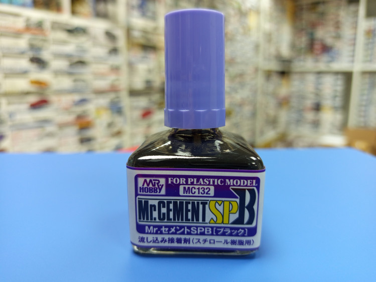 Клей MC-132 Mr. Cement SPB (Black) с кисточкой, 40 мл