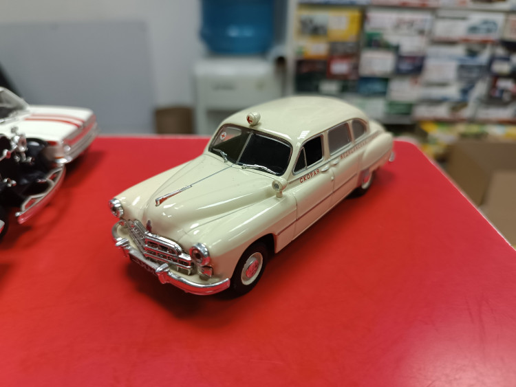 Автомобиль на Службе №1 ЗИМ (Газ-12Б) Скорая Помощь СССР