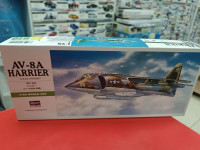00240 Штурмовик ВМС США AV-8A HARRIER
