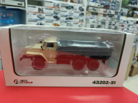 Миасский грузовик 43202-31 (двигатель ЯМЗ-238) бортовой