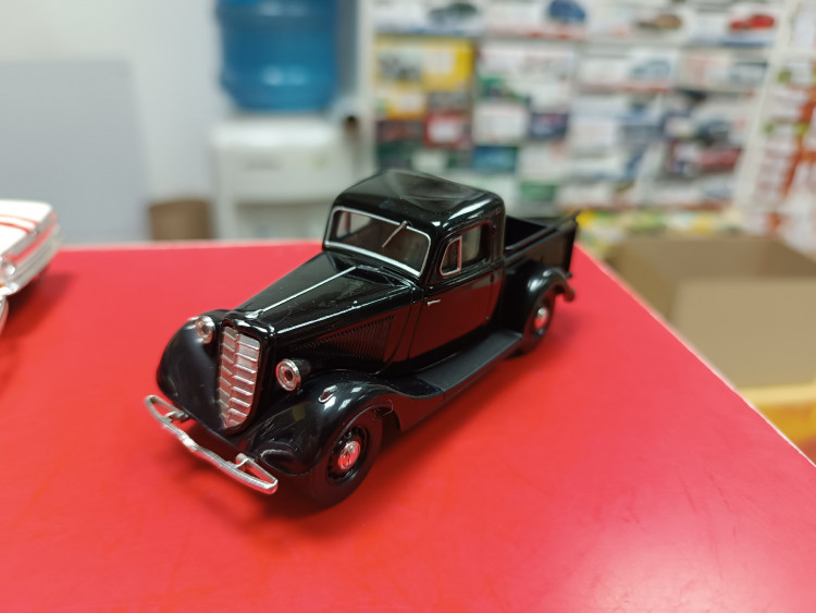 Горький-М415 черный