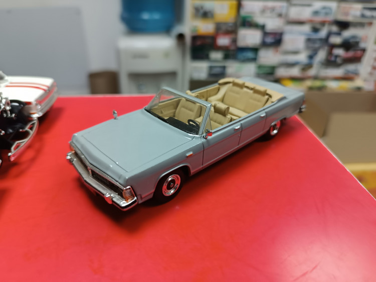 Горький-14 кабриолет серый