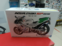 06513 Honda MC18 NSR250R SP Custom '89 1:12 Aoshima
