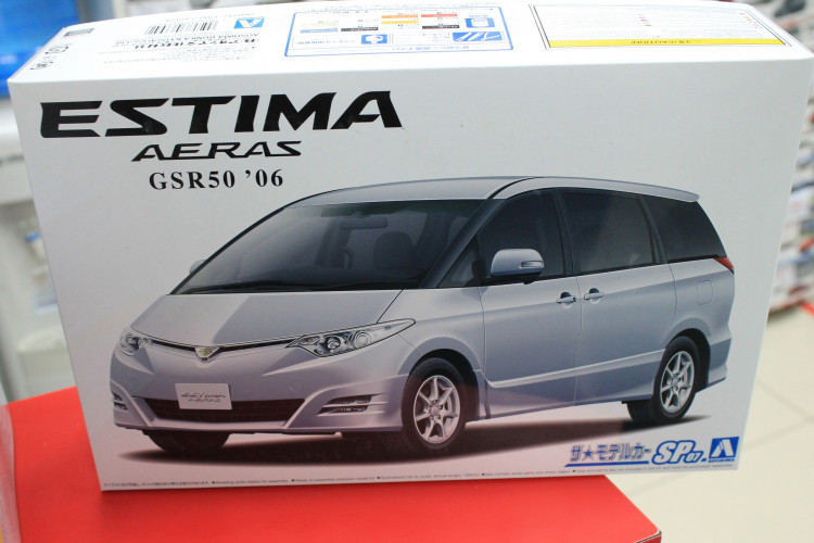 06694 Toyota Estima '06 Aeras 1:24 Aoshima