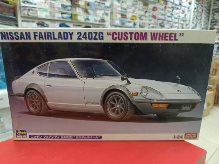 20618 NISSAN FAIRLADY 240ZG "CUSTOM WHEEL"