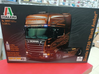 3897ИТ ГРУЗОВИК SCANIA R730 V8 BLACK AMBER