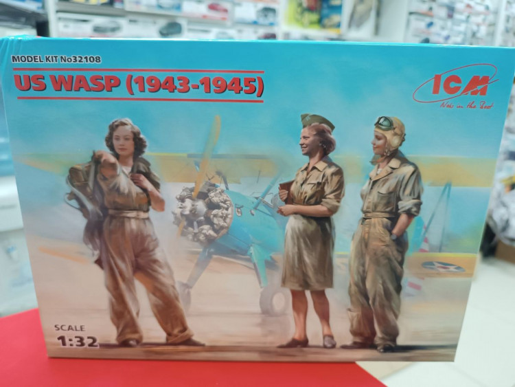 32108 Фигуры, Летчицы на службе ВВС США (1943-1945 г.) (3 фигуры)