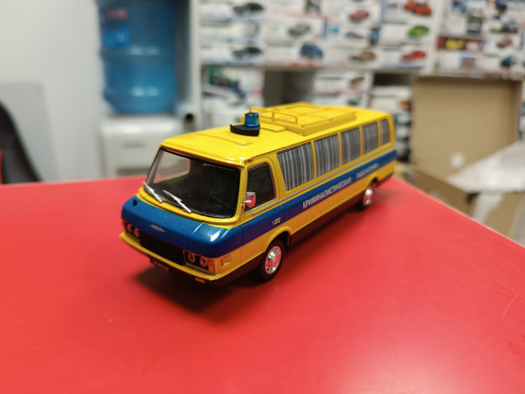 Автомобиль на Службе №13 ЗИЛ-118КЛ Криминалистическая лаборатория 