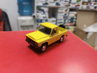 Автолегенды СССР и Соцстран №177 ARO 242 pick-up