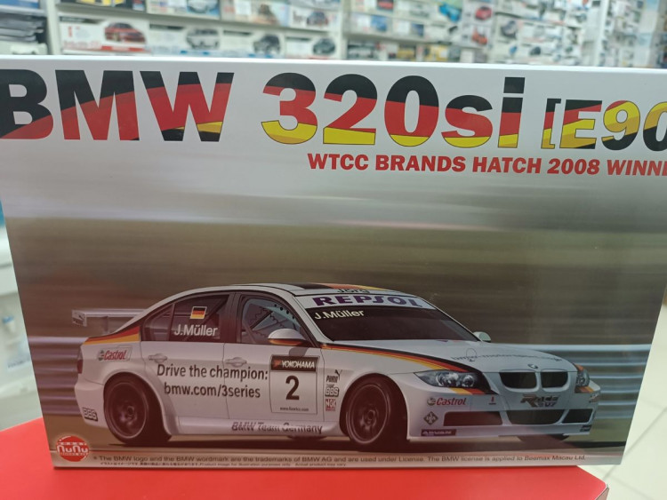 PN24037 BMW 320si E90 2008 WTCC Brands Hatch Winner