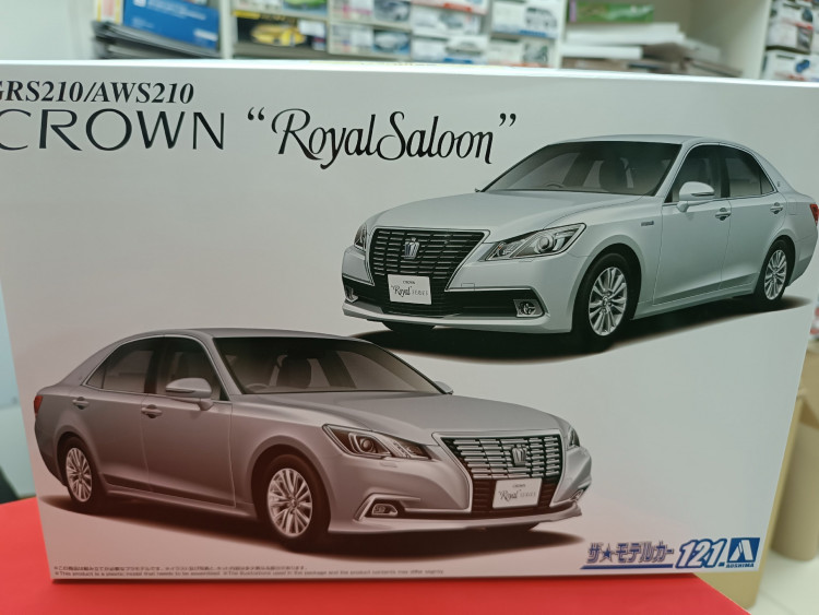 06824 Toyota Crown GRS210/AWS210 RoyalSaloon '15