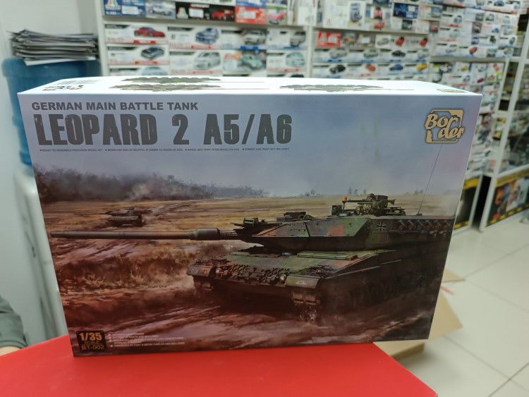 BT-002 Танк Leopard 2A5/A6 1:35 Border