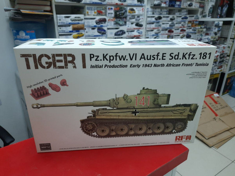 RM-5001U Tiger I в Тунисе, ранний, предсерийный 1:35 RFM