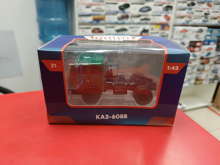 Легендарные грузовики СССР №31, КАЗ-608В "Колхида" 1:43 Modimio