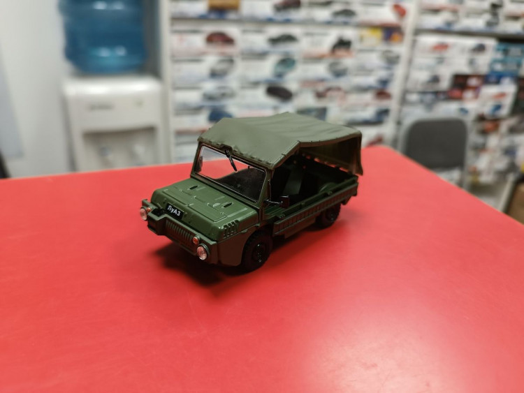 Автолегенды СССР №66 ЛуАЗ-967М  1:43 Deagostini 