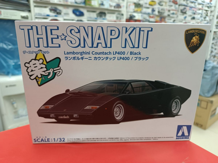 06538 Lamborghini Countach LP400 (Black)