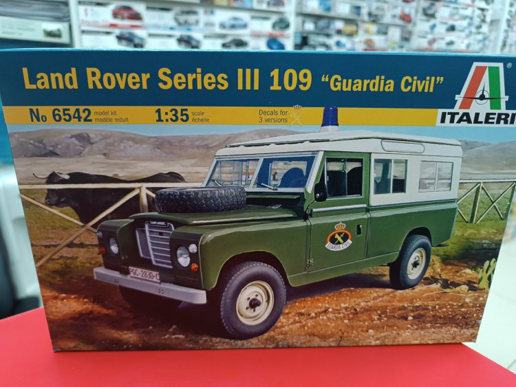6542ИТ LAND ROVER SERIES III 109 "Guardia Civil"