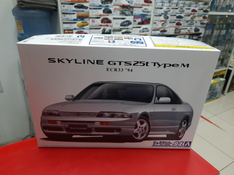 06212 Nissan Skyline ECR33 GTS25t Type M '94 1:24 Aoshima