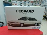 05739 Nissan Leopard Ultima V30Twincam Turbo '90 1:24 Aoshima