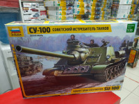 3688 САУ Советский истребитель танков СУ-100  1:35 Звезда