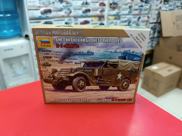 6245  Бронетранспортер М-3 "Скаут" 1:100 Звезда