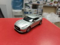 Суперкары №18 Nissan GT-R 