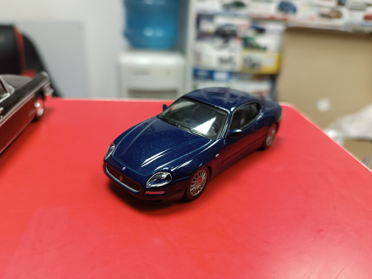 Суперкары №5 Maserati Coupe