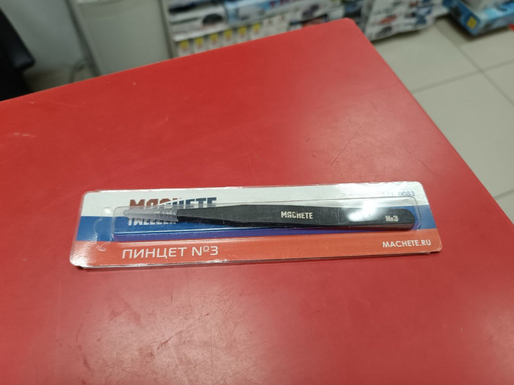 0083 Пинцет №3 Machete