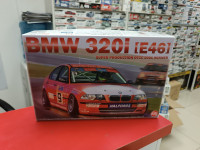 24007 BMW 320i E46 1:24 NUNU Aoshima